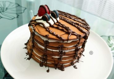 Tort din pancakes cu ciocolata