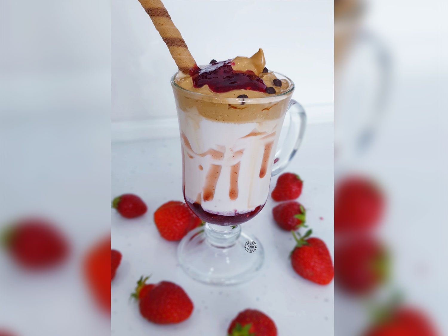Strawberry Dalgona Coffe