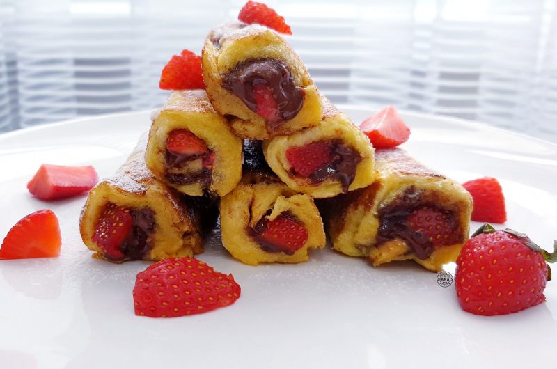 Rulouri cu crema de nuci si alune