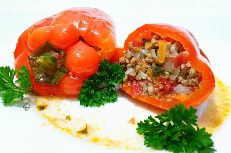 Ardei umpluti cu carne si orez
