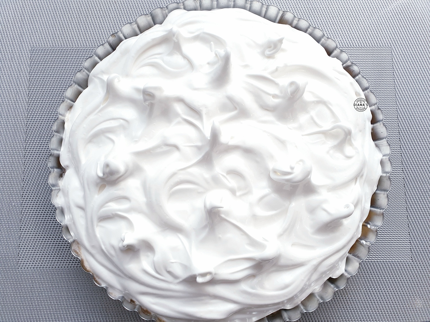Tarta cu pere si bezea Tarta cu pere si bezea 3