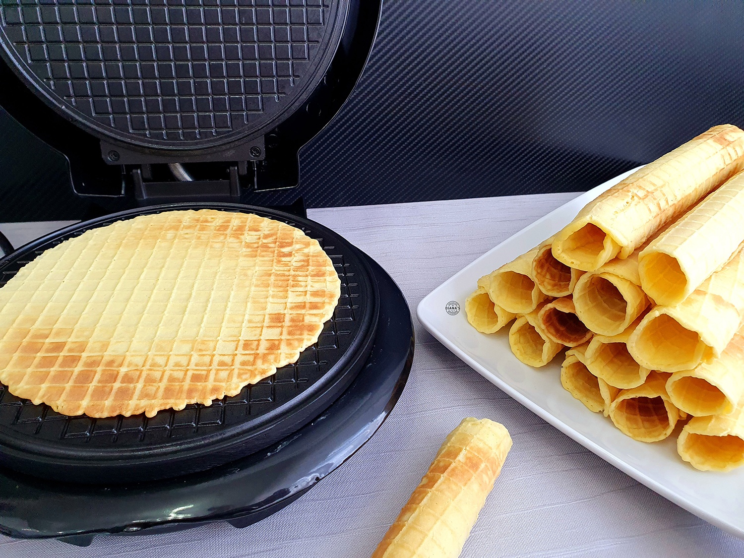 Rulouri din vafe cu crema 3