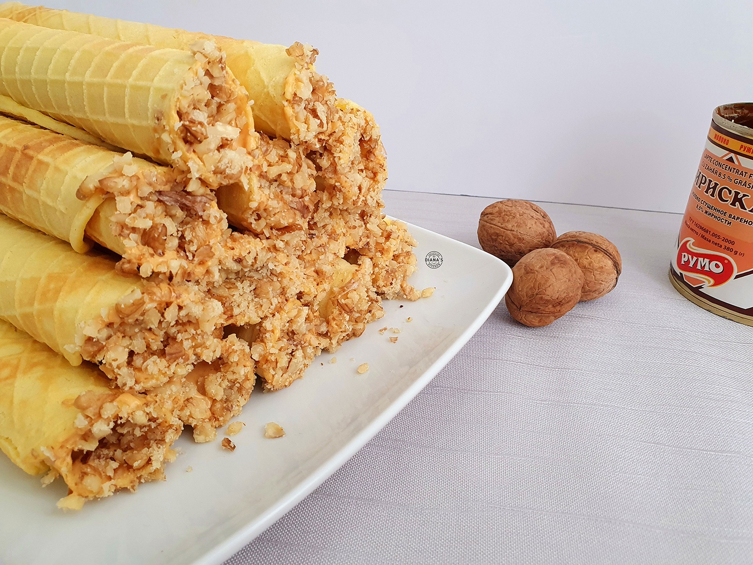 Rulouri din vafe cu crema 4