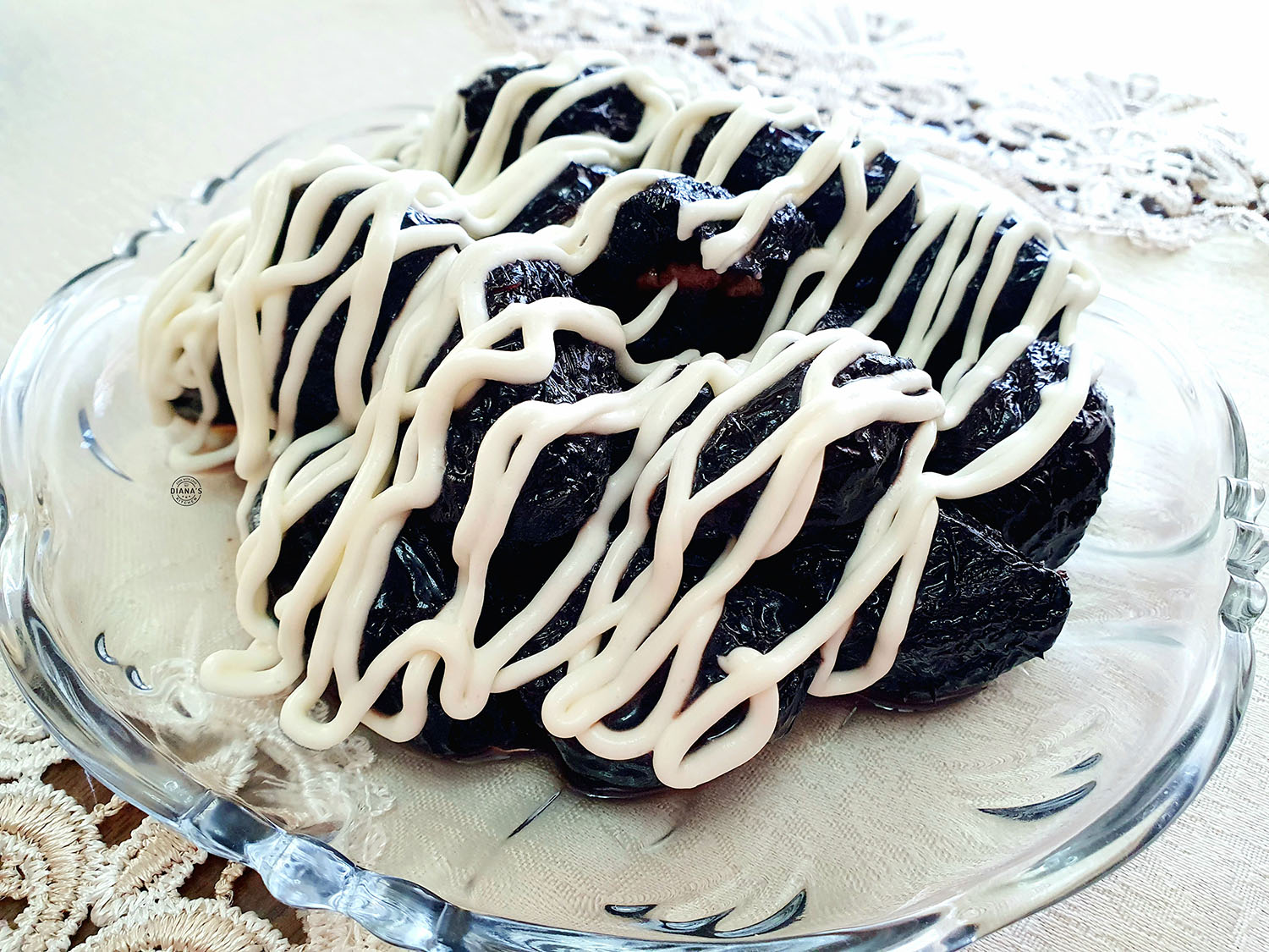 Prune umplute cu nuci