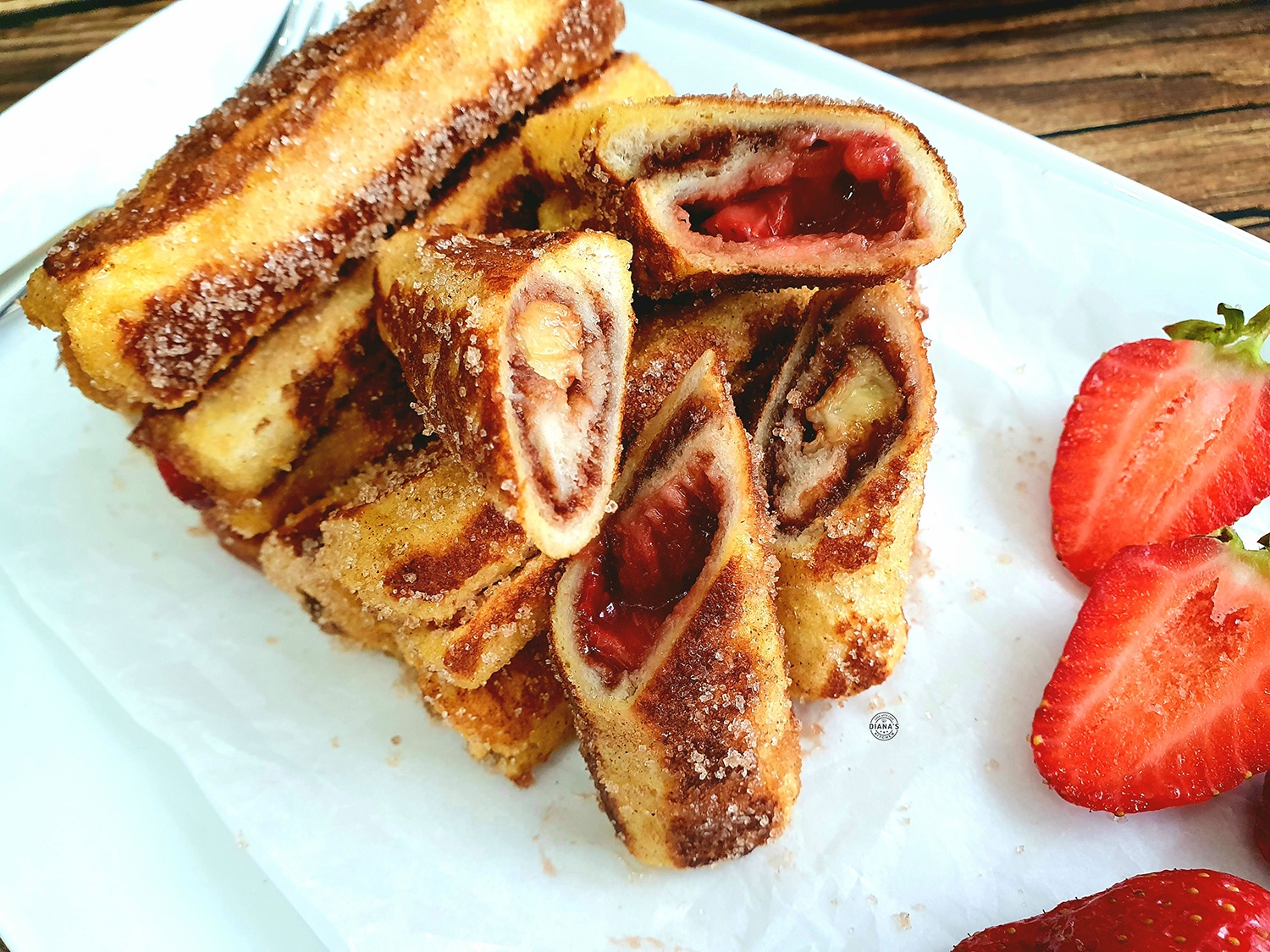 Rulouri franceze cu capsuni si banane 3