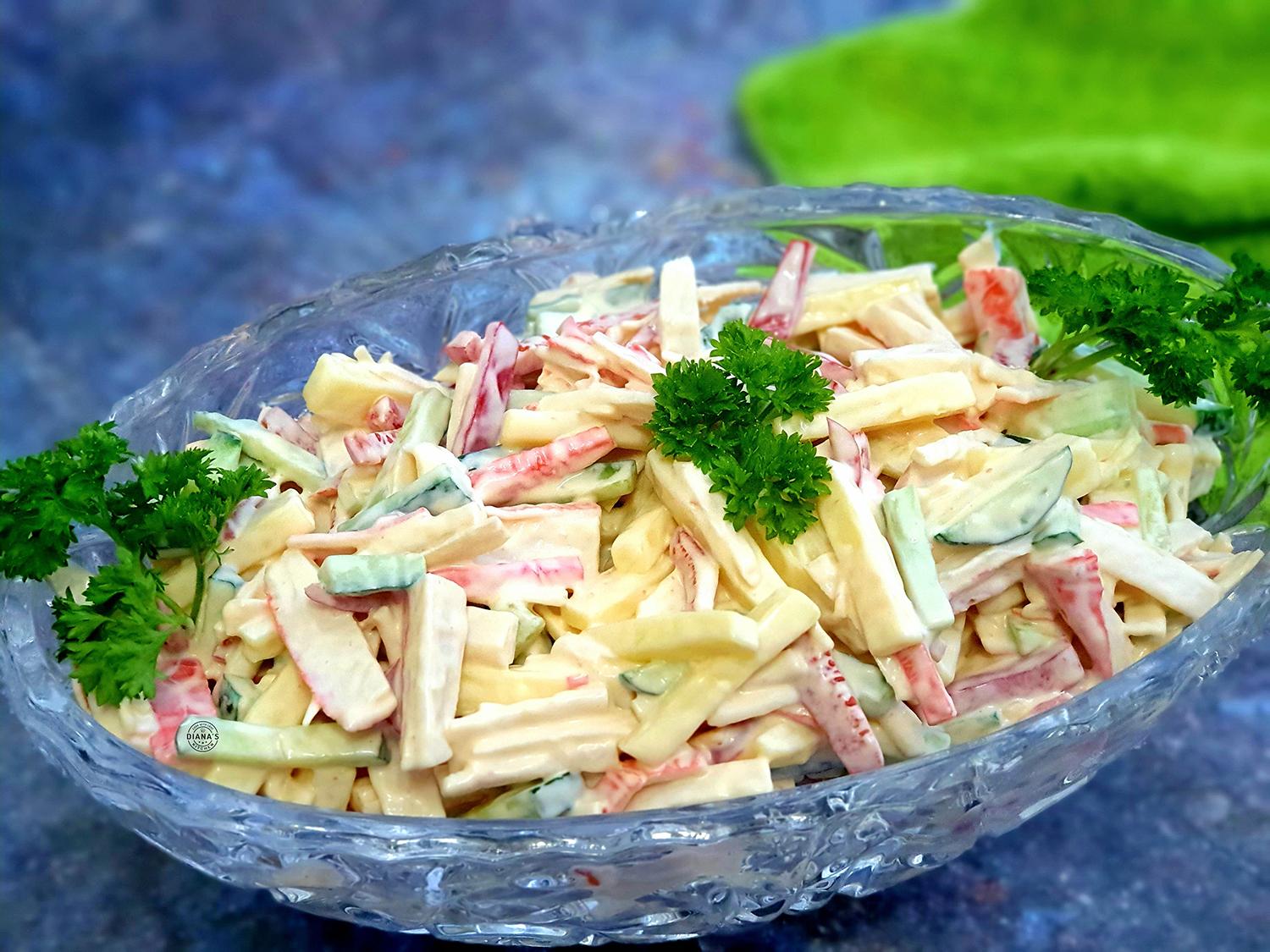 Salata usoara cu crabi