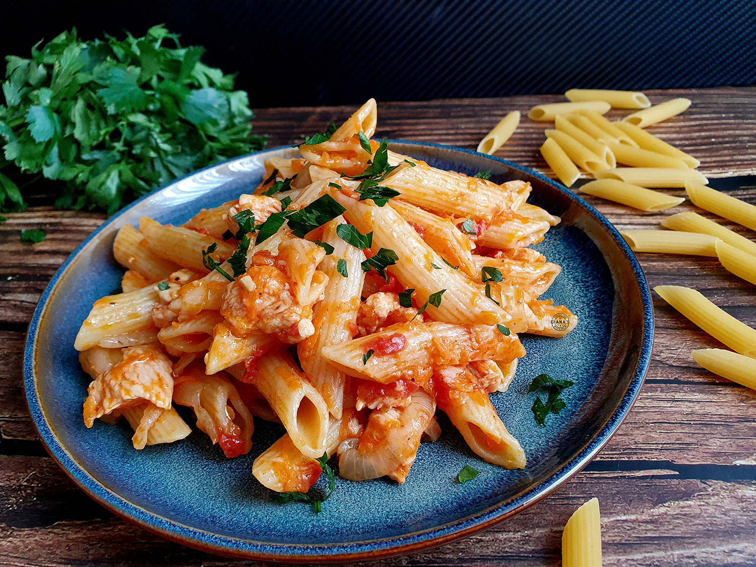 Paste cu pui in sos rosu 3