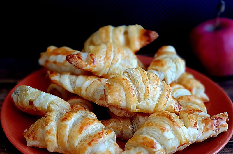 Croissante rapide cu mere