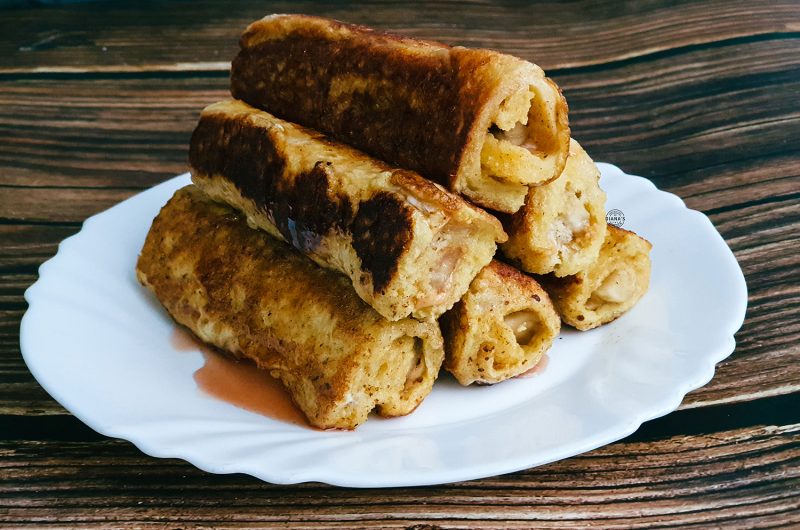 Rulouri franceze cu unt de arahide si banane
